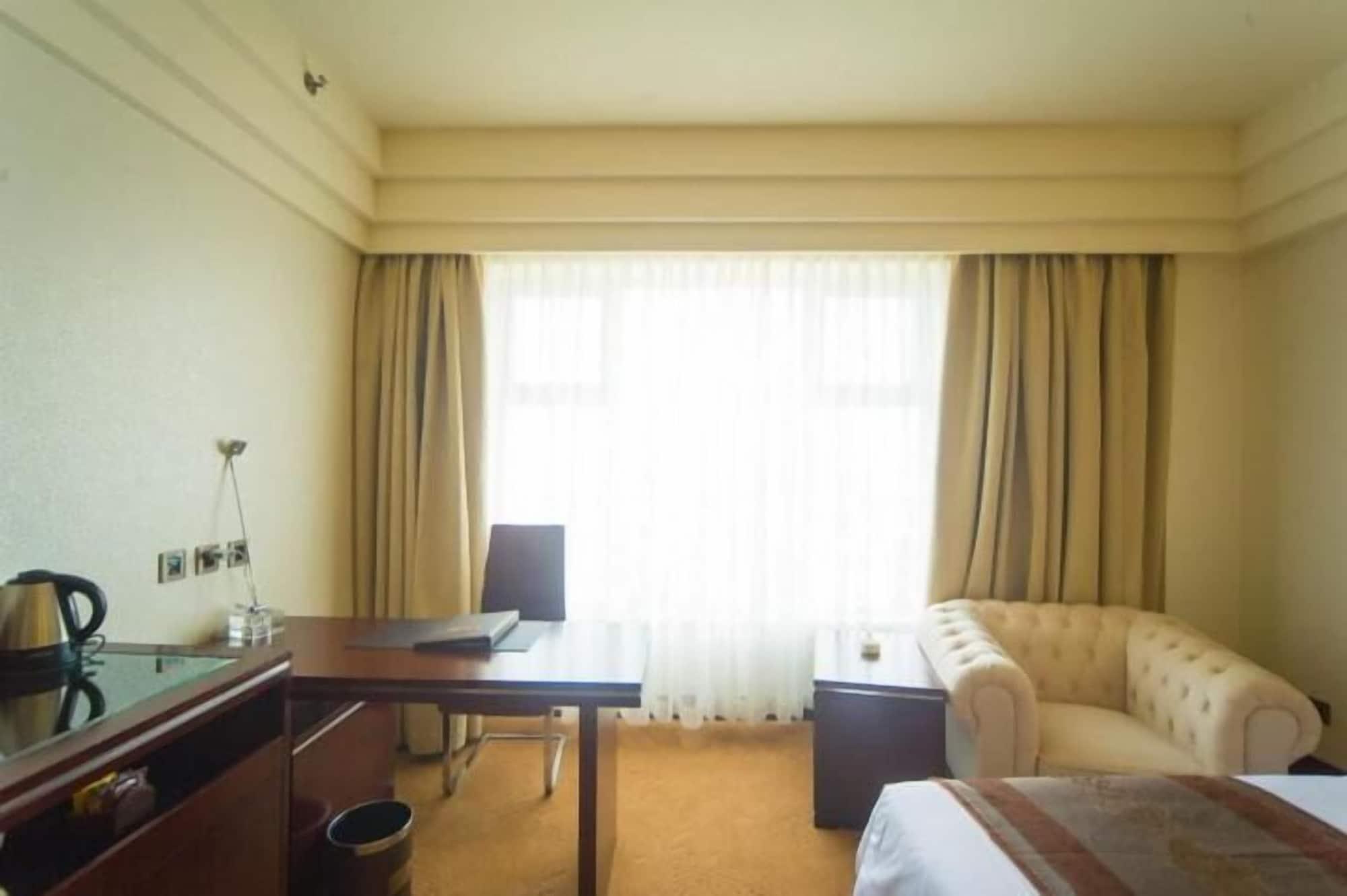Ramada Chengdu North Hotel Exterior photo