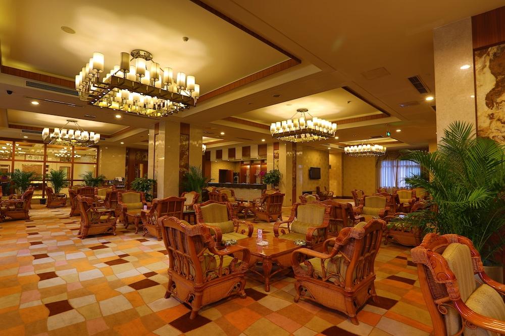 Ramada Chengdu North Hotel Exterior photo