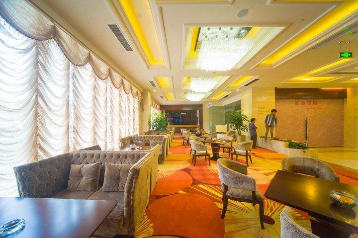 Ramada Chengdu North Hotel Exterior photo
